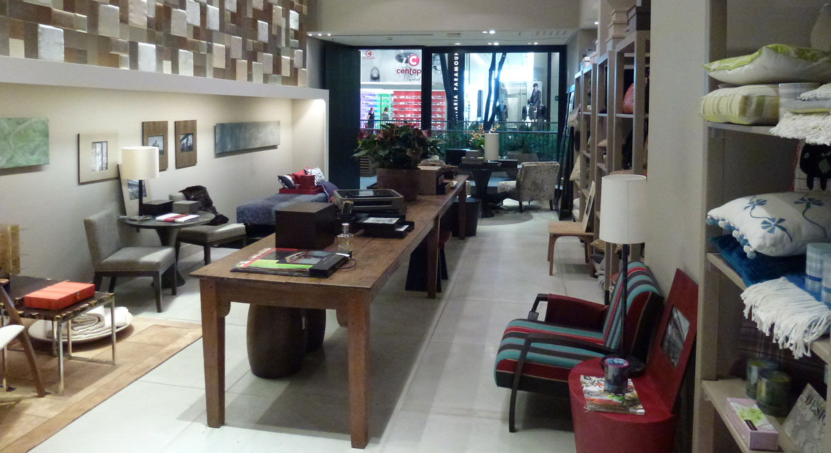 Pop Up Store Emporio Beraldin no Shopping Cidade Jardim